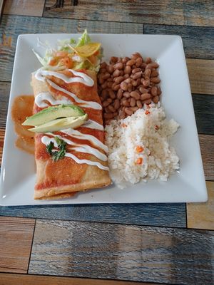 Chimmichanga platter at Yumz in South Salt Lake