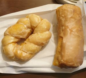 real donuts, not those fake cake donuts at Yumz in South Salt Lake