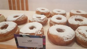 Lof doughnuts at Bungnuts vegan Doughnuts. in Barcelona