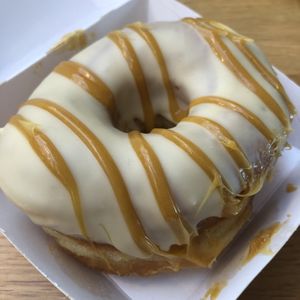 White chocolate and caramel doughnut   at Bungnuts vegan Doughnuts. in Barcelona