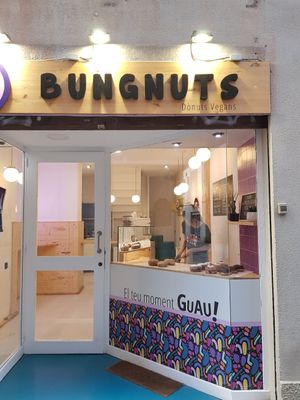 Storefront at Bungnuts vegan Doughnuts. in Barcelona