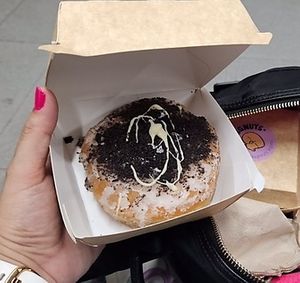 De oreo  at Bungnuts vegan Doughnuts. in Barcelona