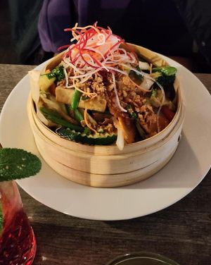 Gedämpfte Udon mit Tofu und Gemüse at My Hao in Nuremberg