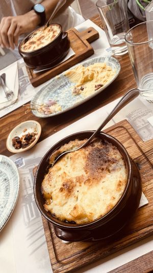 Und Fava   at The Rouga in Thessaloniki