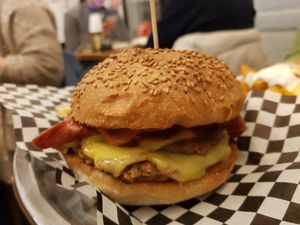 Vacon BBQ Vurger at La Golosa Vegan Vurger - Gracia in Barcelona