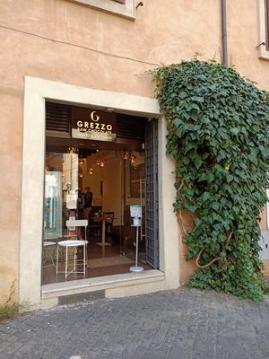 Shop front at Grezzo Raw Chocolate in Rome