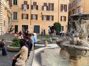Piazza where Grezzo is found (entrance is in the right-hand corner of this photo). at Grezzo Raw Chocolate in Rome