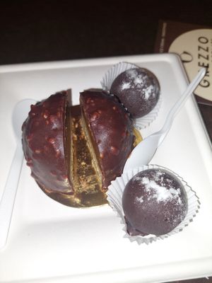  at Grezzo Raw Chocolate in Rome