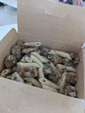 Pasta Alfredo at Veginn in Cairo