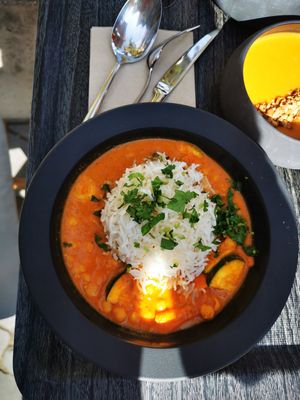 Chickpea curry with coconut cream and yasmin rice at The Planteen in Budapest