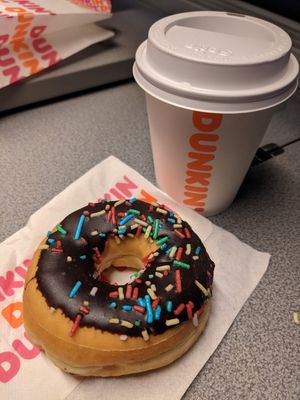  at Dunkin' - Welle 7 in Bern