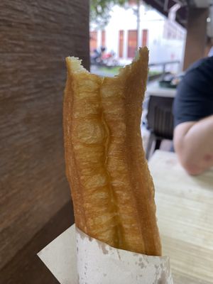 youtiao (fried dough) $1.20 a piece  #Veganuary at Delisnacks 德利食 - Queen Street in Central Singapore