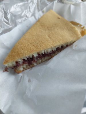 Red bean filling at Granny's Pancake - Albert Centre in Central Singapore