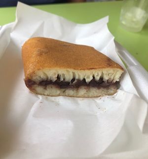Red bean pancake   at Granny's Pancake - Albert Centre in Central Singapore