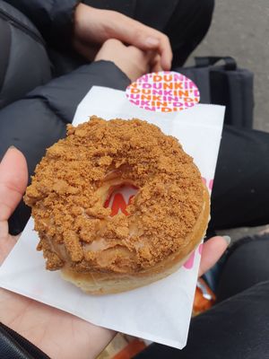 Vegan lotus donut at Dunkin' - Schulstrasse in Zurich