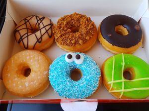 Maple, Lotus Biscoff, Chocolate, Glazed, Monster, Green Present
 at Dunkin' - Schulstrasse in Zurich