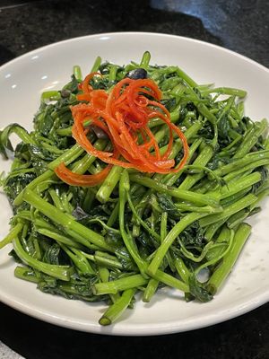 Stir-fried morning glory leaves  at Ngoc Chi in Da Nang