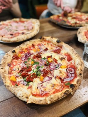 Meridio Pizza (asked for a tomato base)   at Rudy's Neapolitan Pizza in Liverpool