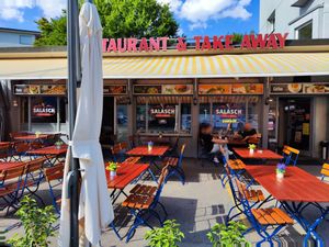 New exterior at Moon Restaurant - Maybe closed in Zurich