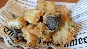 Deep fried sides at Cow Tteokbokki  in Seoul