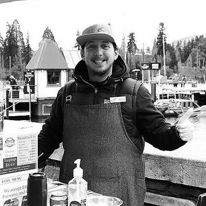 Find us at the Lake Front 😊😊🙌🙌🌭🌭 at Hot Dog Inc in Queenstown