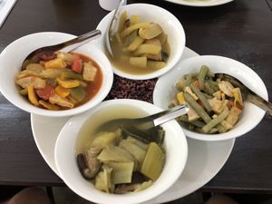 Vegan options from the buffet at Phaen Din Vegan Vegetarian - เจแผ่นดิน มังสวิรัติ in Chiang Mai