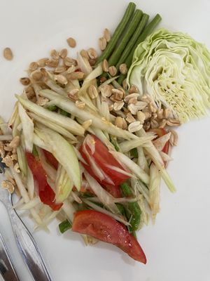 som tam  at Phaen Din Vegan Vegetarian - เจแผ่นดิน มังสวิรัติ in Chiang Mai