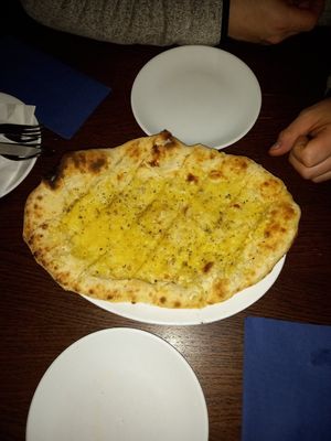 Vegan garlic bread with cheese at Giorgio's Italian in Chesterfield