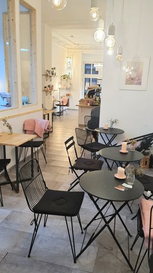 interior of location - seating at Sakura in Berlin