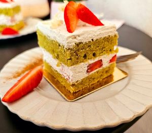 Matcha strawberry cake at Sakura in Berlin