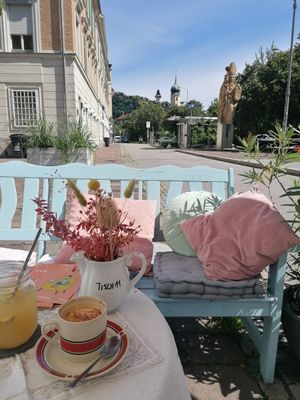  at Omas Teekanne in Graz