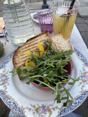   at Omas Teekanne in Graz