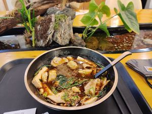 Fresh tofu, soy gluten, king oyster mushrooms, fresh ramen and hot and sour sauce at Tang Bar in San Francisco