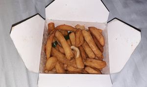 Salt & pepper chips at Wawin Vegan Chinese in York