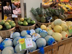 Produce  at Heinen's Grocery Store in Chagrin Falls