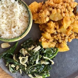 menu del dia  at Los Muchitos Comida Vegana in Oaxaca