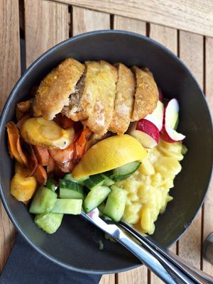 Vegan Schnitzel bowl at Make in Dusseldorf