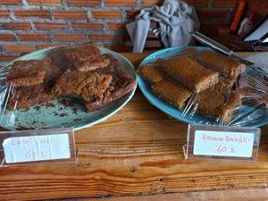 Vegan cakes #Veganuary at Green Dog in Chiang Mai