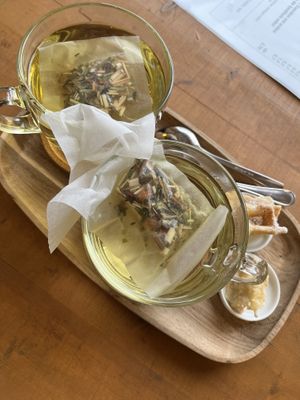 Let It Go Tee (Minze | Ingwer)  at SLEEBOOM in Borkum