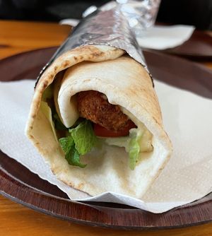 Falafel roll  at L'Olivier in Gottingen