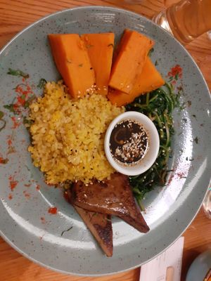 Rice with tofu at Avocado in Athens