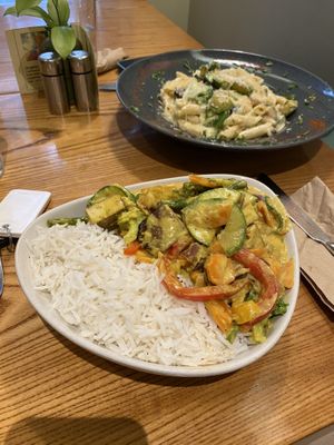 vegan curry  at Avocado in Athens