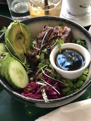 Poke bowl at Avocado in Athens