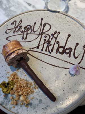 A free birthday plate! With a torched marshmallow  #Veganuary at Mallow - Borough Market in South East London