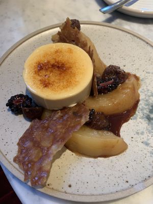 The vegan creme brûlée with poached pear and figs. The star of the meal. #Veganuary at Mallow - Borough Market in South East London