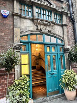 Outside  at Mallow - Borough Market in South East London