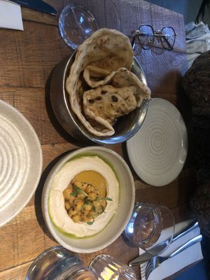 Houmous   at Mallow - Borough Market in South East London