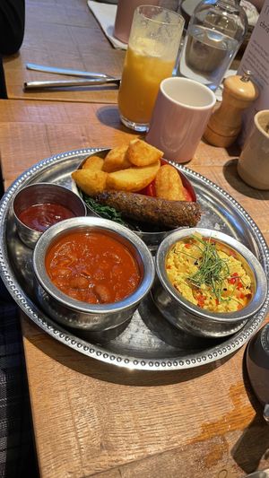 Full english breakfast   at Mallow - Borough Market in South East London