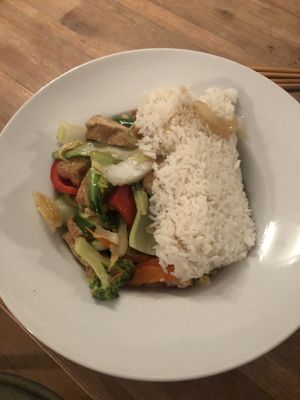 Rau Xao - Tofu with veggies and soy sauce plated at home  at Hanoi Vietnamese Soulfood in Stuttgart