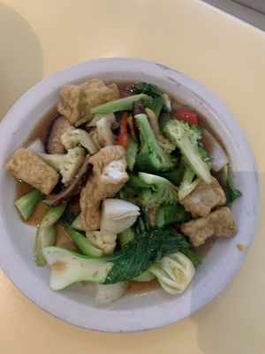 Mixed veg and lemon grass #Veganuary at Loving Hut in Falls Church